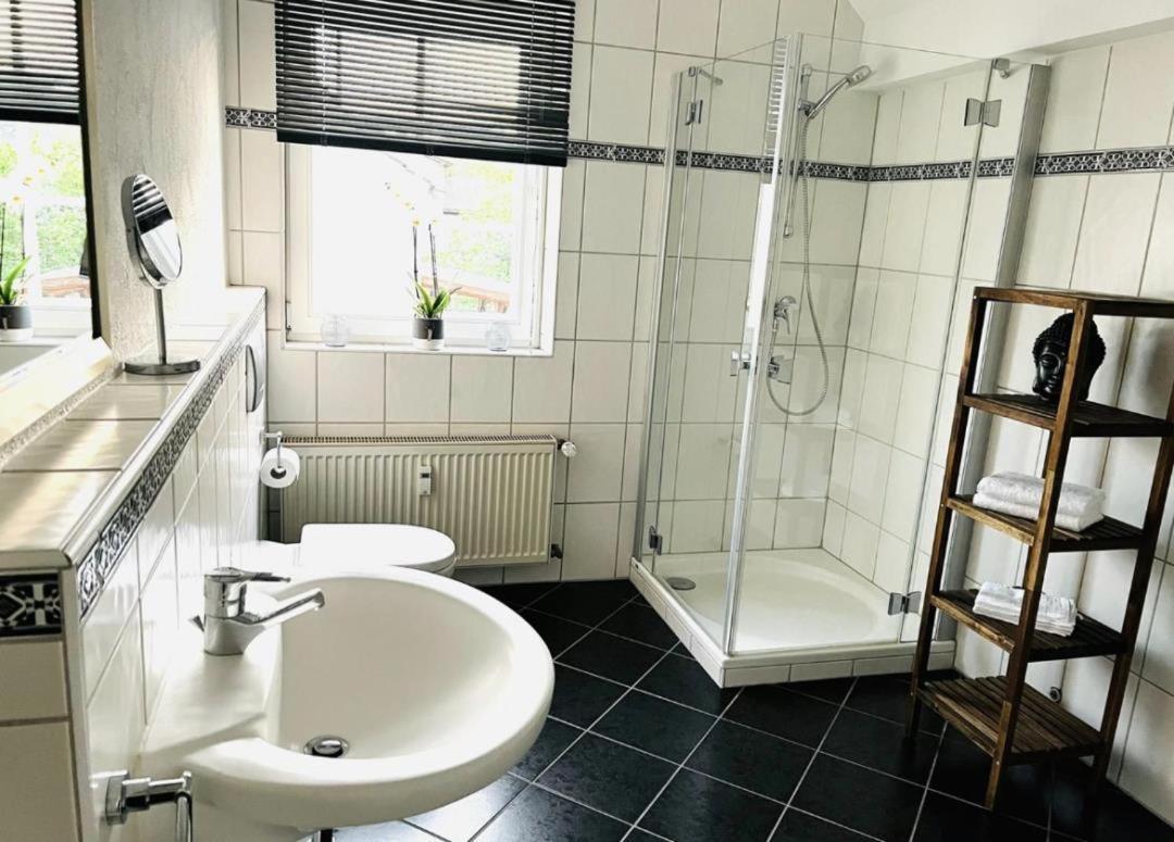 Langsur Modernes Ferienhaus Sauerblick מראה חיצוני תמונה